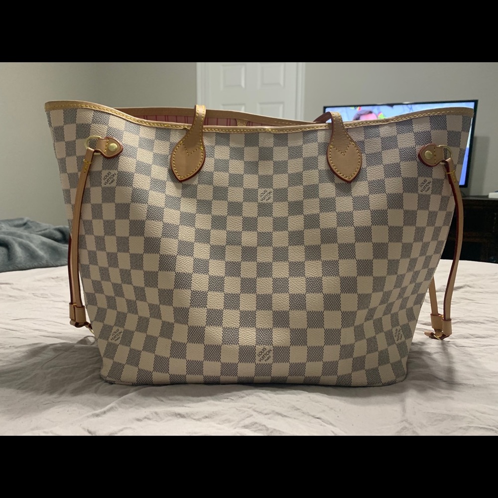 Louis Vuitton Neverfull